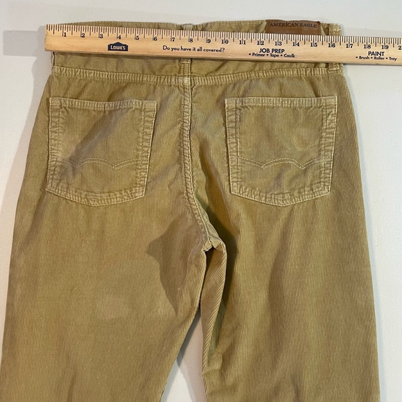 American Eagle Men's 32 x 34 Corduroy Pants in Khaki GUC - Picture 3 of 7